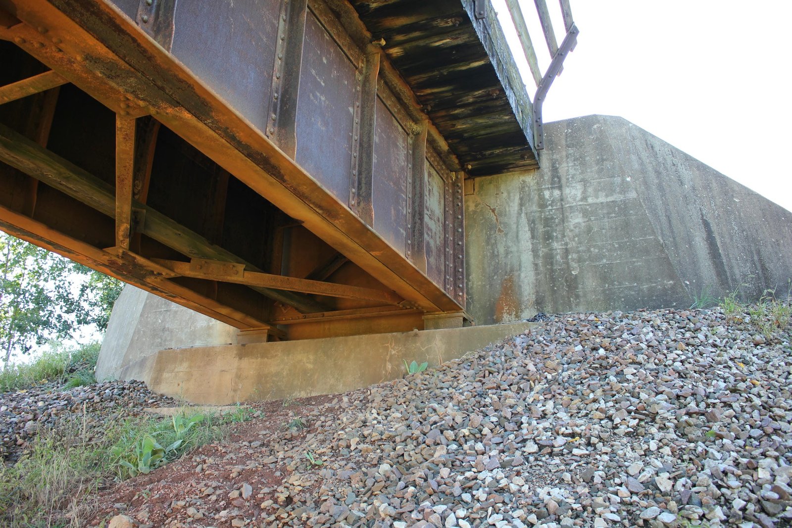 West abutment
